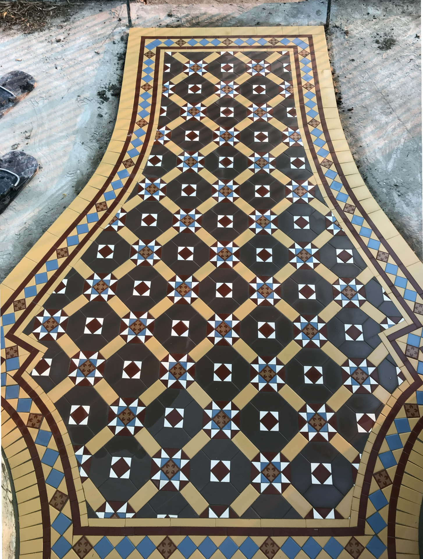 Croydon Octagon with Dots and Stars tessellated tiles with Norwood Border in Newtown NSW